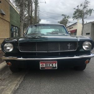 Meet your Posher, Chelsey